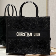 Christian Dior Shopping Bags